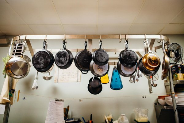 Trouver le mixeur sur socle parfait : conseils anti-éclaboussures pour une cuisine toujours impeccable